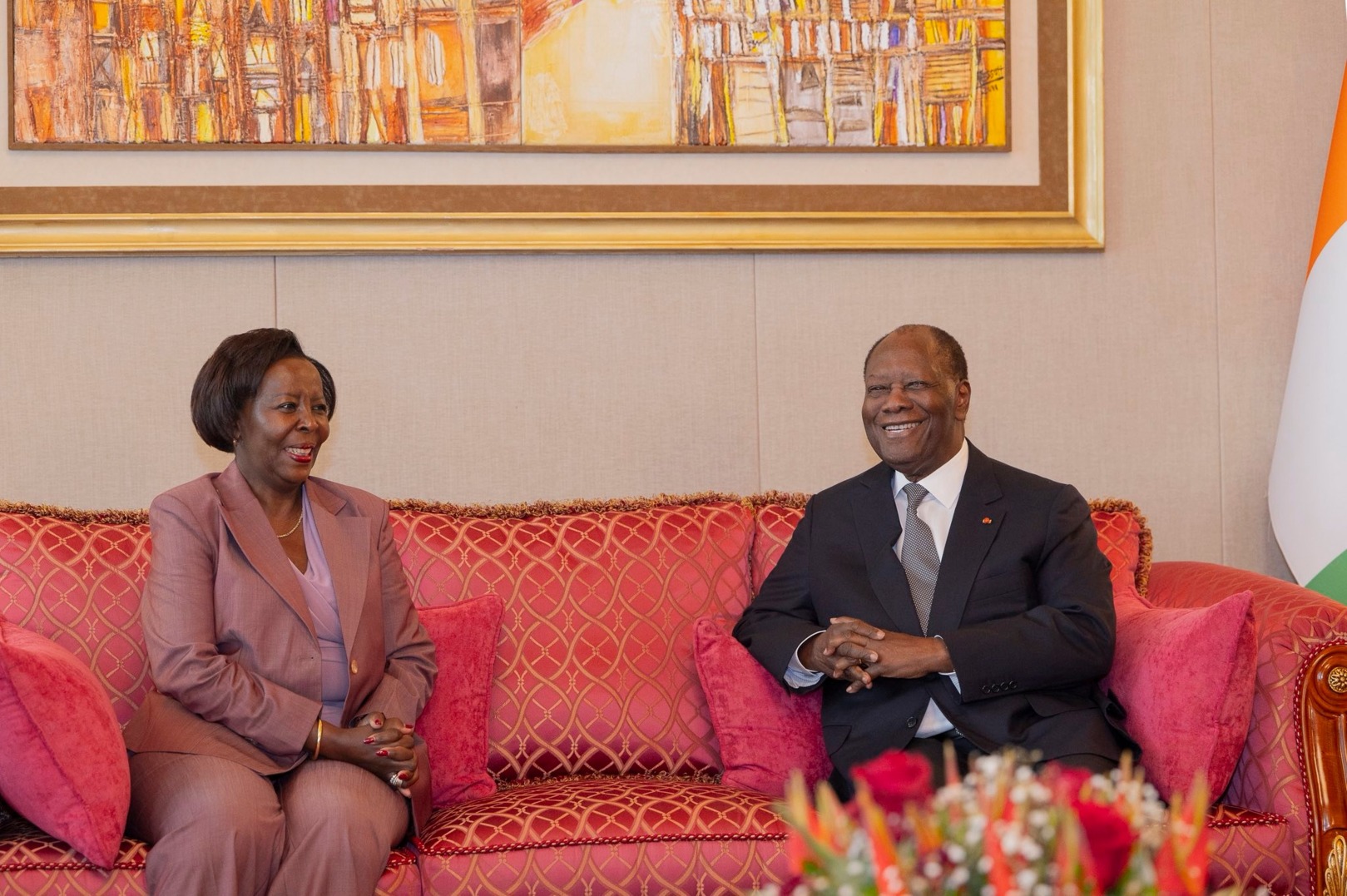 Alassane Ouattara and OIF Chief Louise Mushikiwabo Discuss Cooperation, Global and Regional Crises in Abidjan